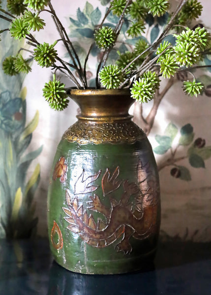 Green Dragon Wooden Pot