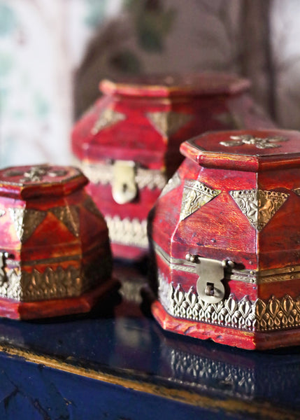 Octagonal Box Set