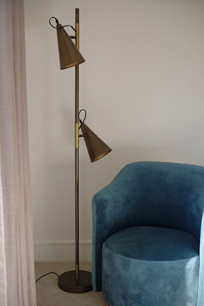 Twin Shade Floor Lamp